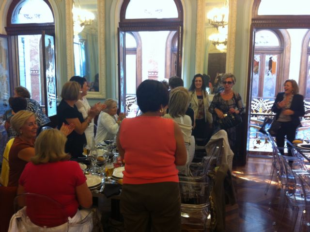 Los Centros de la Mujer rinden un homenaje a María del Carmen Pelegrín - 2, Foto 2