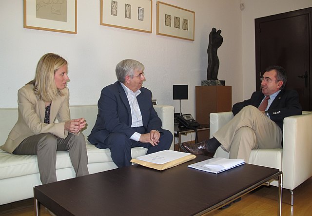 El consejero de Presidencia se reúne con el alcalde de Jumilla - 1, Foto 1