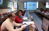 Jóvenes murcianos presentan sus iniciativas sobre la gestión del agua y la conservación de células madre a la Comisión Europea