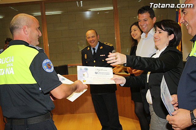 Se clausura el IV Curso de Guas de Perros Detectores de Drogas - 38