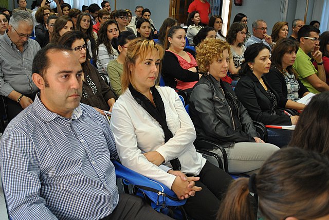Autoridades municipales y regionales inauguran el IV Congreso Nacional de Enfermedades Raras que se celebra este fin de semana en Totana, Foto 4