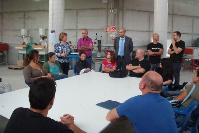 Quince alumnos comienzan el curso de soplado de vidrio - 1, Foto 1