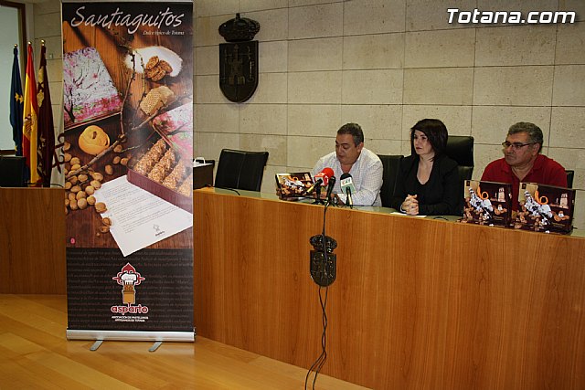 Se presenta el nuevo envase del dulce tpico 