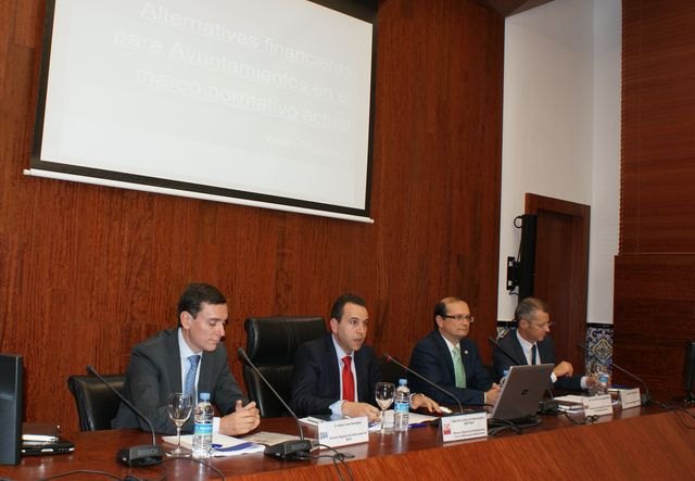 El director de Administración Local propone combinar los recursos financieros para reactivar los ingresos de los ayuntamientos - 1, Foto 1