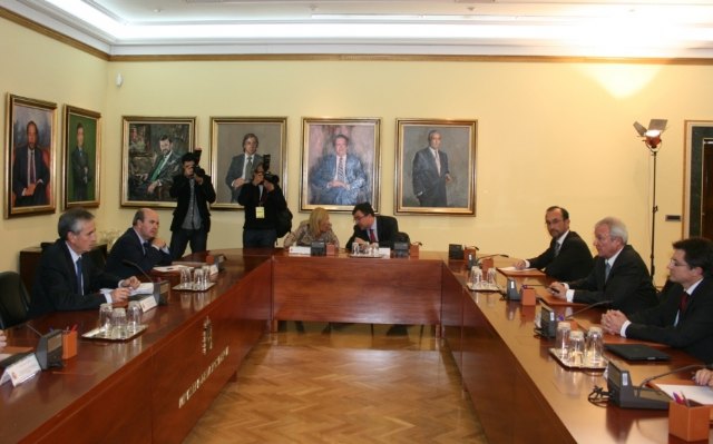 Valcárcel reclama para Lorca soluciones de Estado para un problema de Estado - 1, Foto 1