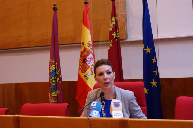 Más de 1.300 personas mayores participarán a los 35 cursos ofertados por la Concejalía de Política del Mayor durante los próximos meses - 1, Foto 1