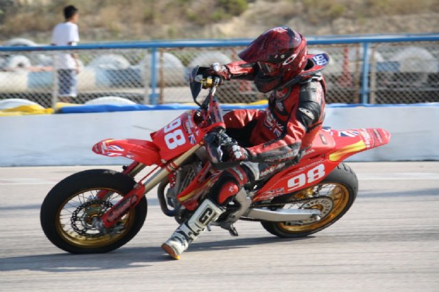 Un gran accidente mantiene al Murciano Anthony en 4 ª posición en el Campeonato Español 2011 de Supermoto - 1, Foto 1
