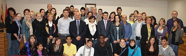 Recepción de un grupo de alumnos participantes en un proyecto comenius sobre nacimientos termales naturales - 1, Foto 1