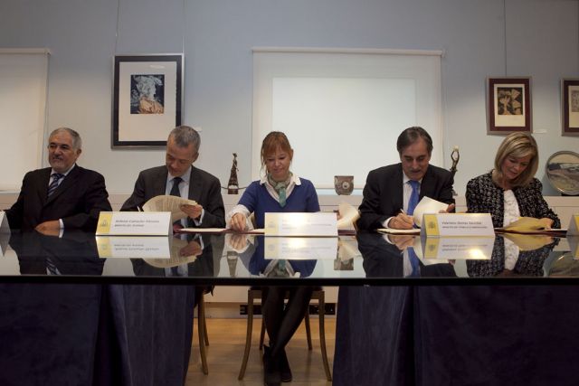 El Gobierno firma el Protocolo Marco de Protección de las Víctimas de Trata con la Fiscalía General del Estado y el CGPJ - 1, Foto 1