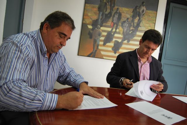 El Ayuntamiento y Cruz Roja firman su convenio anual, Foto 1