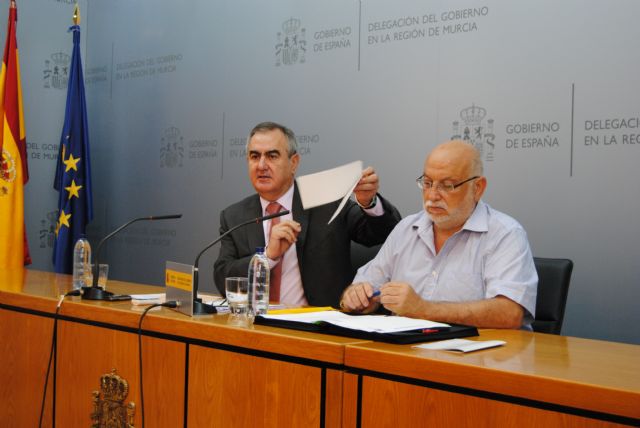 Más del 2% de los electores murcianos vota desde el extranjero, Foto 1