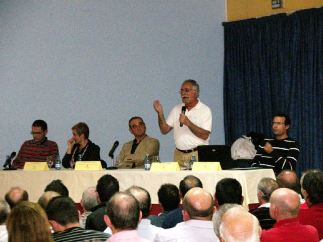 Charla agrícola sobre ´Condicionalidad y asesoramiento de explotaciones agrarias y tratamientos fitosanitarios´ - 1, Foto 1