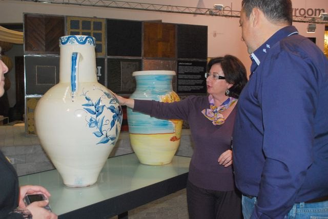 El Centro de Artesanía de Murcia expone una muestra de la alfarería tradicional de Totana, Foto 1