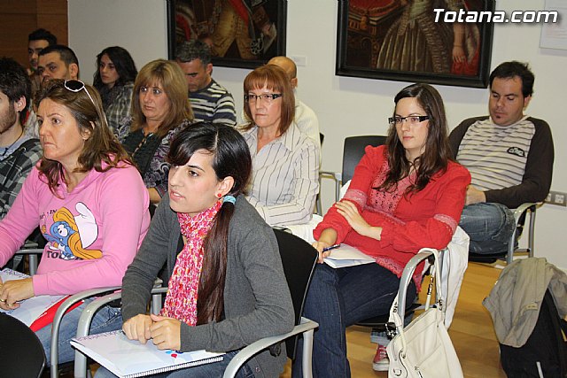 Ms de cuarenta personas participan en el curso 