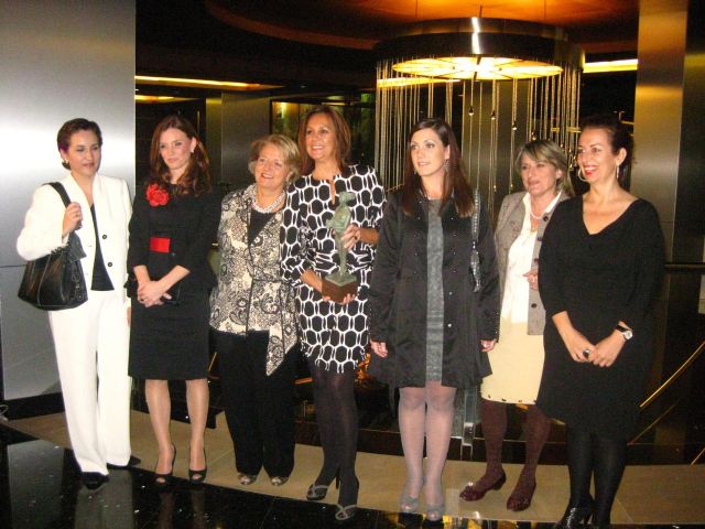 Isabel Martínez Conesa y Alicia Barquero participan en la entrega de premios de la Asociación Cultura y Mujer - 2, Foto 2