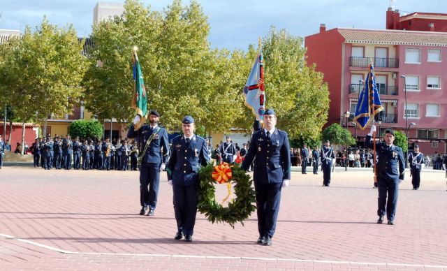Autoridades municipales asisten al acto de jura de bandera en el marco de las II Jornadas de Caza, Turismo y Gastronoma, Foto 7