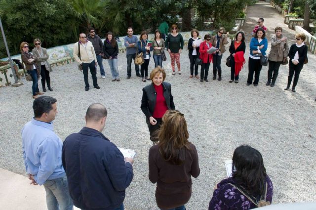 Los alumnos del curso de especialización de guías sobre el Modernismo ya tienen sus diplomas - 4, Foto 4