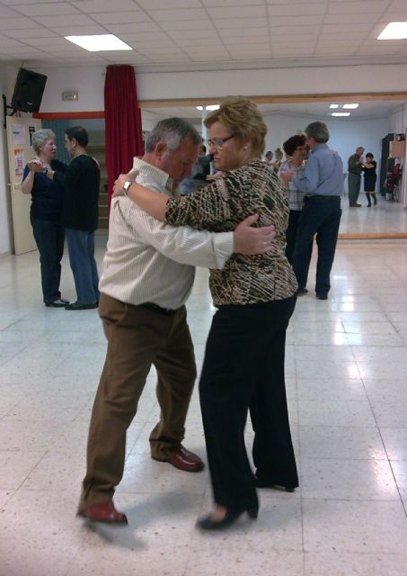 Los torreños disfrutan con un taller gratuito de tango - 2, Foto 2