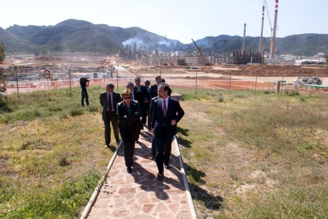 Repsol y SK construirán una planta de lubricantes en Escombreras - 1, Foto 1