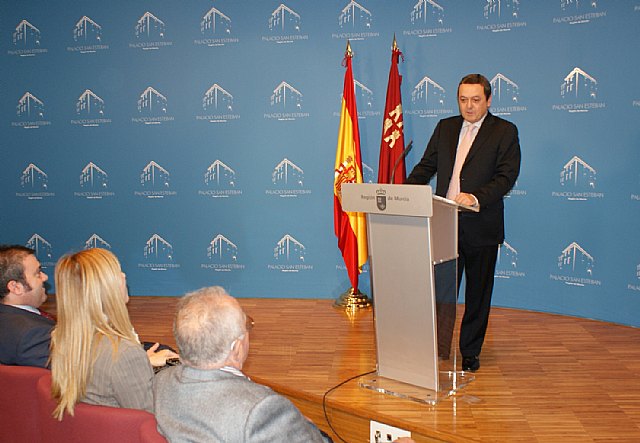 La Empresa Familiar analiza con Valcárcel las perspectivas de futuro de la economía regional - 1, Foto 1