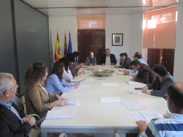 La Mesa Local de Empleo perfila la previsible demanda de trabajo para Portmán - 1, Foto 1