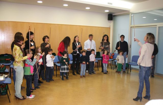 El Conservatorio de Caravaca introduce el método Suzuki para la enseñaza del lenguaje musical - 1, Foto 1