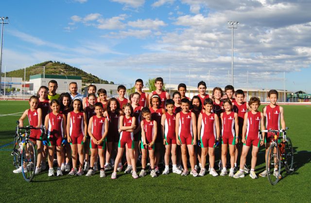 Los triatletas cehegineros arrollan en los Premios de Triatlón de la Región de Murcia - 1, Foto 1