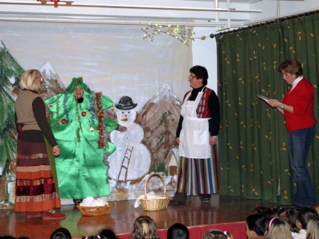 Teatro en La Puebla a beneficio de la Asociación Española Contra el Cáncer - 1, Foto 1