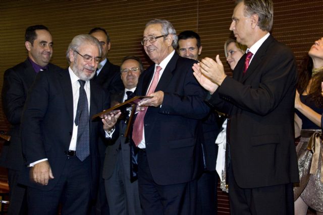 Antiguos Alumnos de ENAE Business School nombran socio de honor a Clemente García - 1, Foto 1