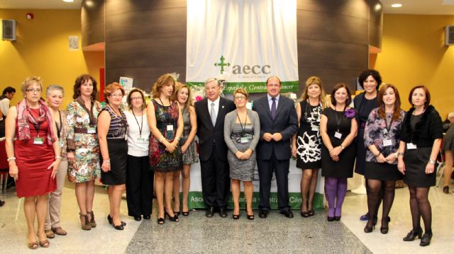 La cena benéfica de la Asociación Contra el Cáncer de Puerto Lumbreras congregó a más de 350 personas - 1, Foto 1