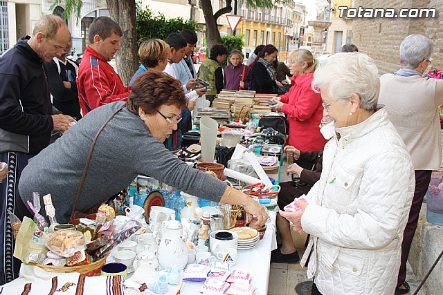 Mercadillo solidario 