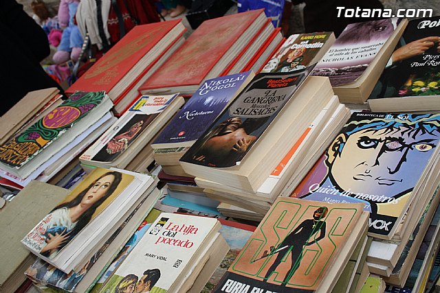 Mercadillo solidario 