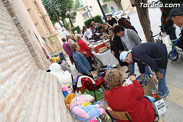 Mercadillo solidario 