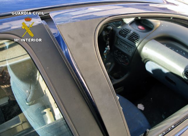 La Guardia Civil detiene a seis personas relacionadas con robos en interior de vehículo de La Unión - 2, Foto 2