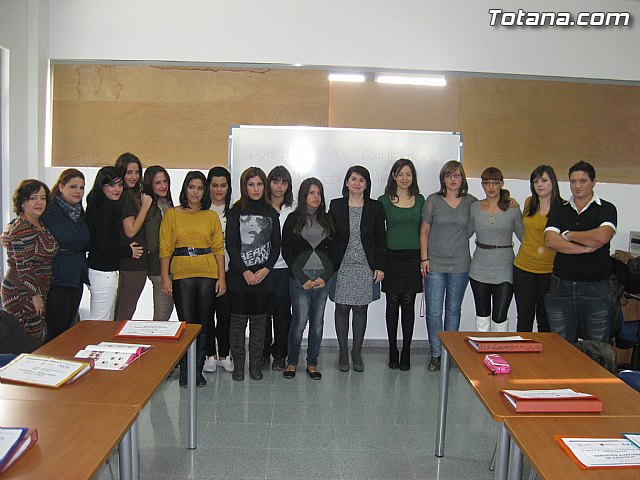 Quince jvenes inician su formacin profesional como 