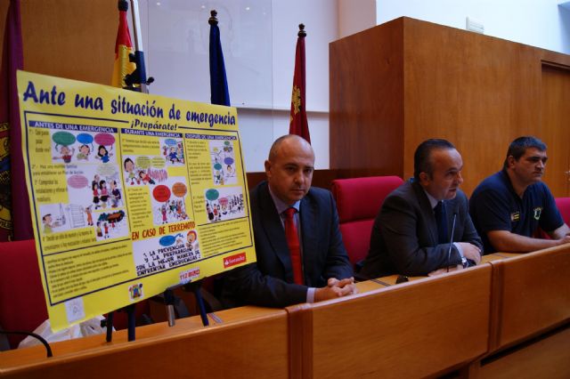 El Ayuntamiento inicia una campaña de información para que todos los ciudadanos sepan cómo reaccionar ante situaciones de emergencia - 1, Foto 1