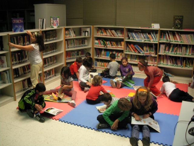 Cerca de 80 escolares se adentran en la historia de sus libros preferidos - 2, Foto 2