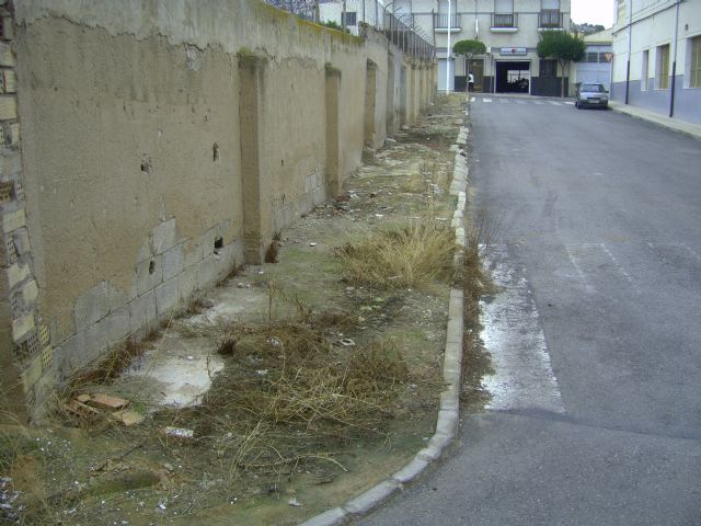Los socialistas yeclanos solicitan una actuación urgente en tres calles de Yecla ante su evidente deterioro - 1, Foto 1