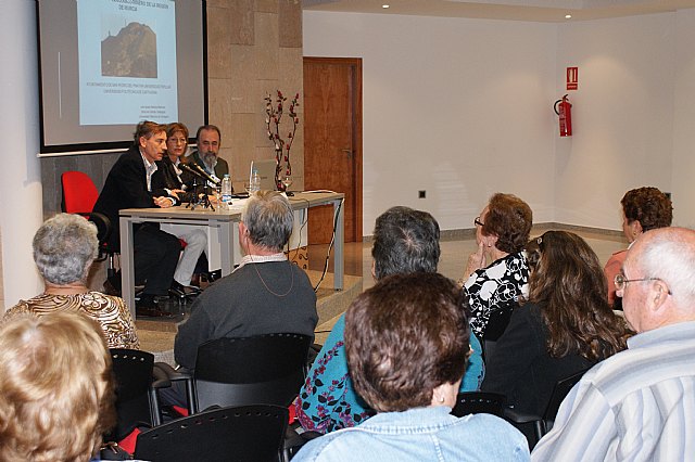 Más de 50 mayores participan en el segundo curso de Patrimonio Geológico y Minero de la UPCT - 1, Foto 1