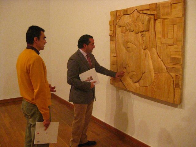 Los retratos psicológicos de Paco Bernal se presentan en el Palacio Almudí hasta el mes de enero de 2012 - 1, Foto 1