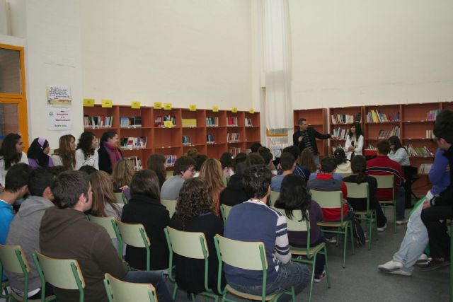 Poesía y Música en el IES Los Molinos - 2, Foto 2