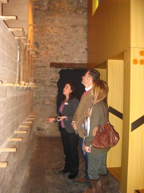 Aumentan las visitas a la muralla de Santa Eulalia - 2, Foto 2