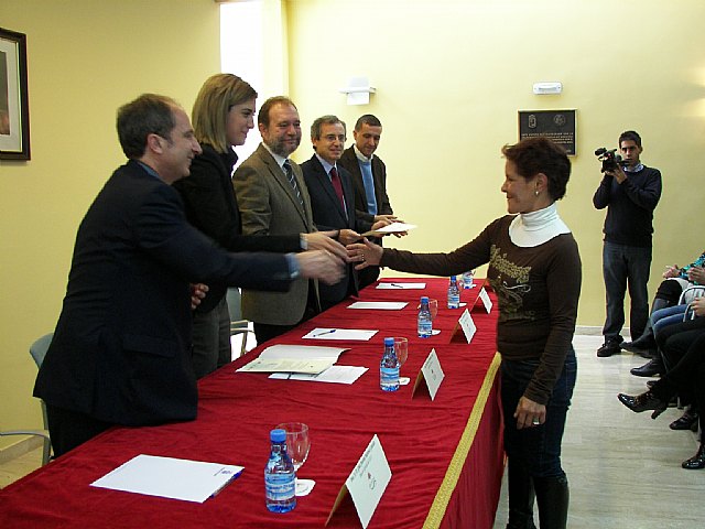 Sotoca clausura en Archena un taller de empleo en el que se han formado 24 desempleados - 1, Foto 1