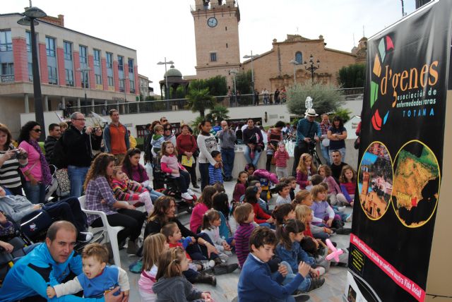 Successful participation in workshops and games in the square Balsa Vieja, Foto 3