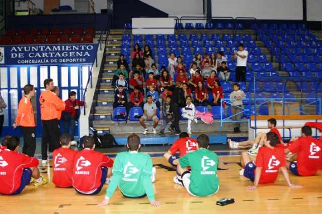 El Reale Cartagena visita varios centros escolares de la ciudad - 2, Foto 2