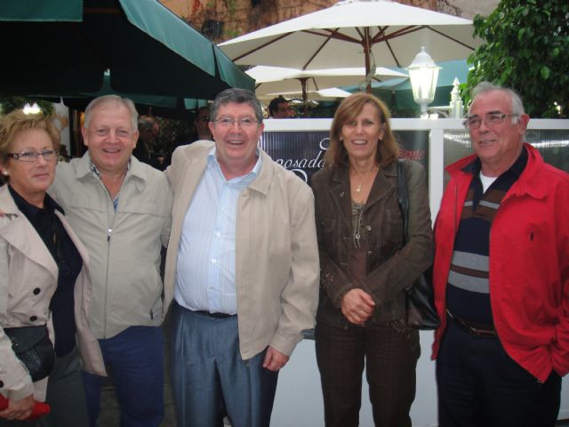 Miembros de la Cofrada de 