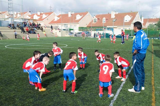 El gran juego y la deportividad protagonizan la Liga de Futbol base - 4, Foto 4