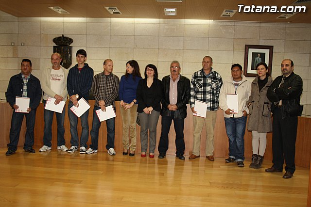 Cerca de 100 desempleados del sector de la construccin se han formado en prevencin de riesgos laborales y especializacin en el sector - 12