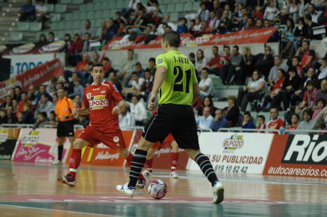 SAÚL: Ser capitán de ElPozo ante Triman Navarra fue un orgullo - 1, Foto 1
