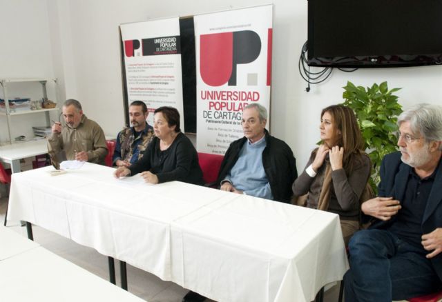 La madrileña Verónica Aranda gana el XXVI Premio de Poesía Antonio Oliver Belmás - 3, Foto 3